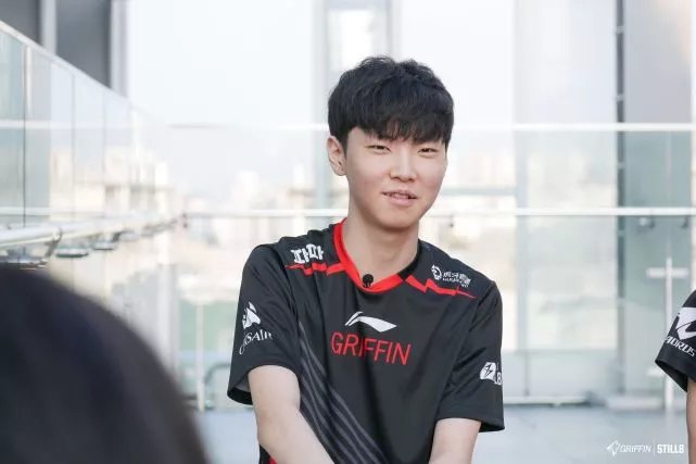 KT力克SHR,Chovy线上压制力十足宿敌对决四强赛,锁定晋级资格 KT力克SHR,Chovy线上压制力十足宿敌对决四强赛,锁定晋级资格