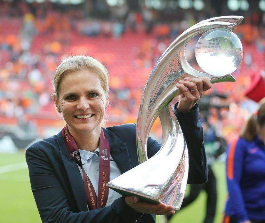 瑞士女足热身赛大获全胜,备战欧洲杯八强积分赛的简单介绍 瑞士女足热身赛大获全胜,备战欧洲杯八强积分赛的简单介绍