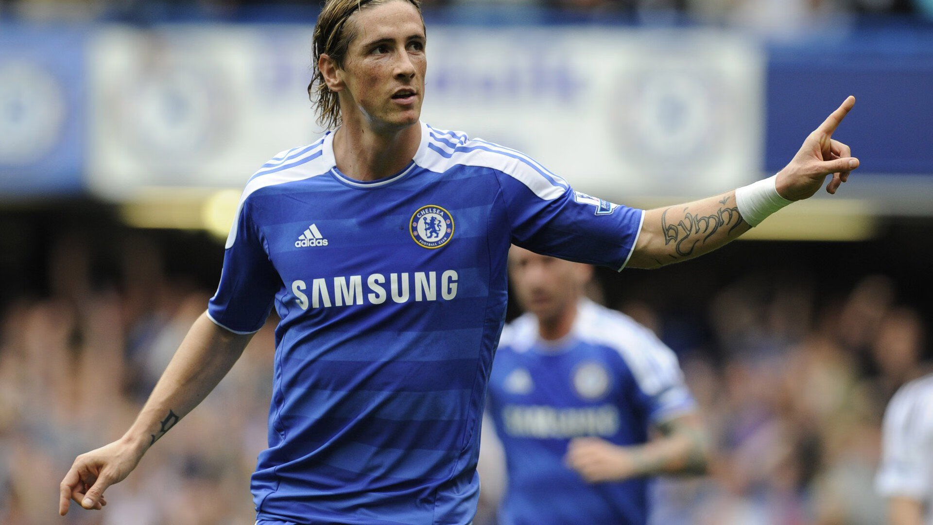 北非铁壁前的日耳曼利刃,穆勒一箭定江山,阿森纳封锁突尼斯战术全解析